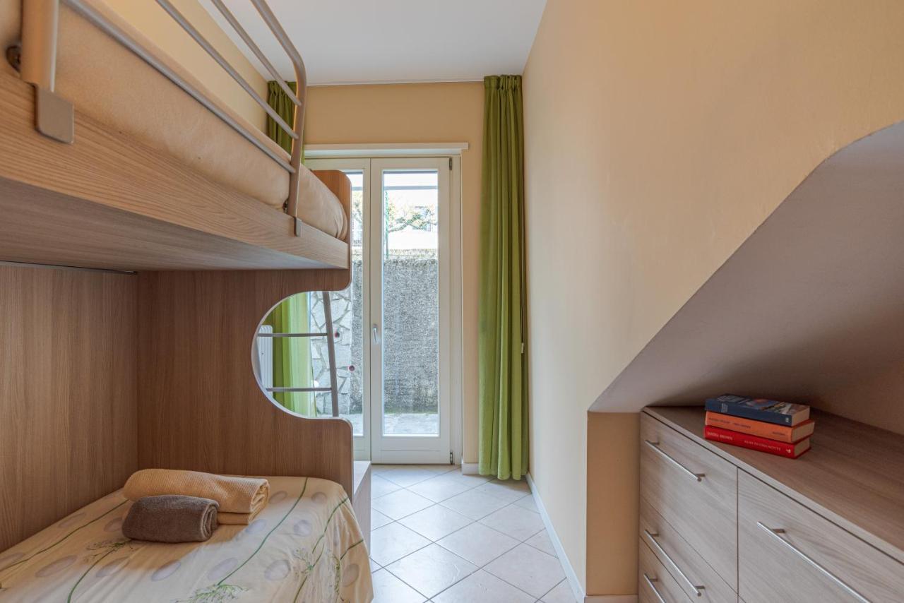 Lake Como Apartment With Balcony And Private Parking Ossuccio Ngoại thất bức ảnh